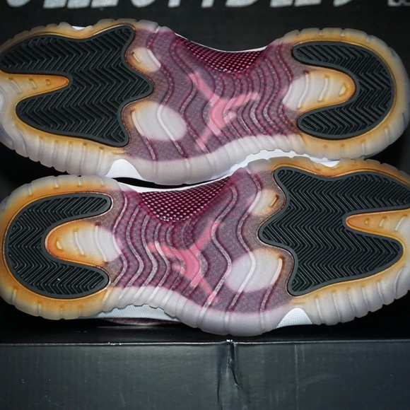 vintage nike jordan 11's low top - Picture 4 of 8